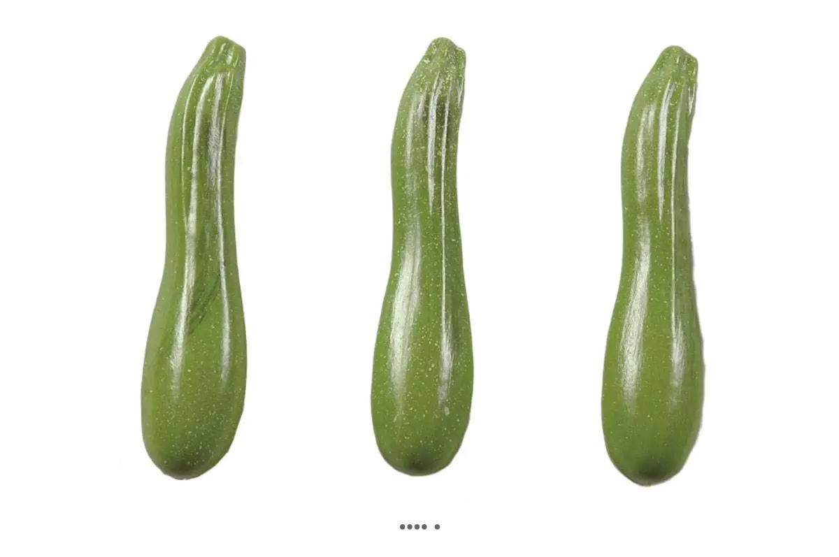 Courgette verte artificielle X 3 en Plastique soufflé L 180×40 mm